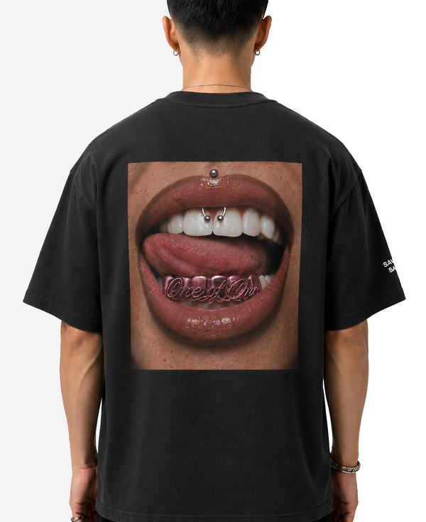 'ONE OF ONE' OVERSIZED BOXY TSHIRT